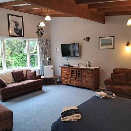 Niloc Bed & Breakfast Waimate Exterior photo