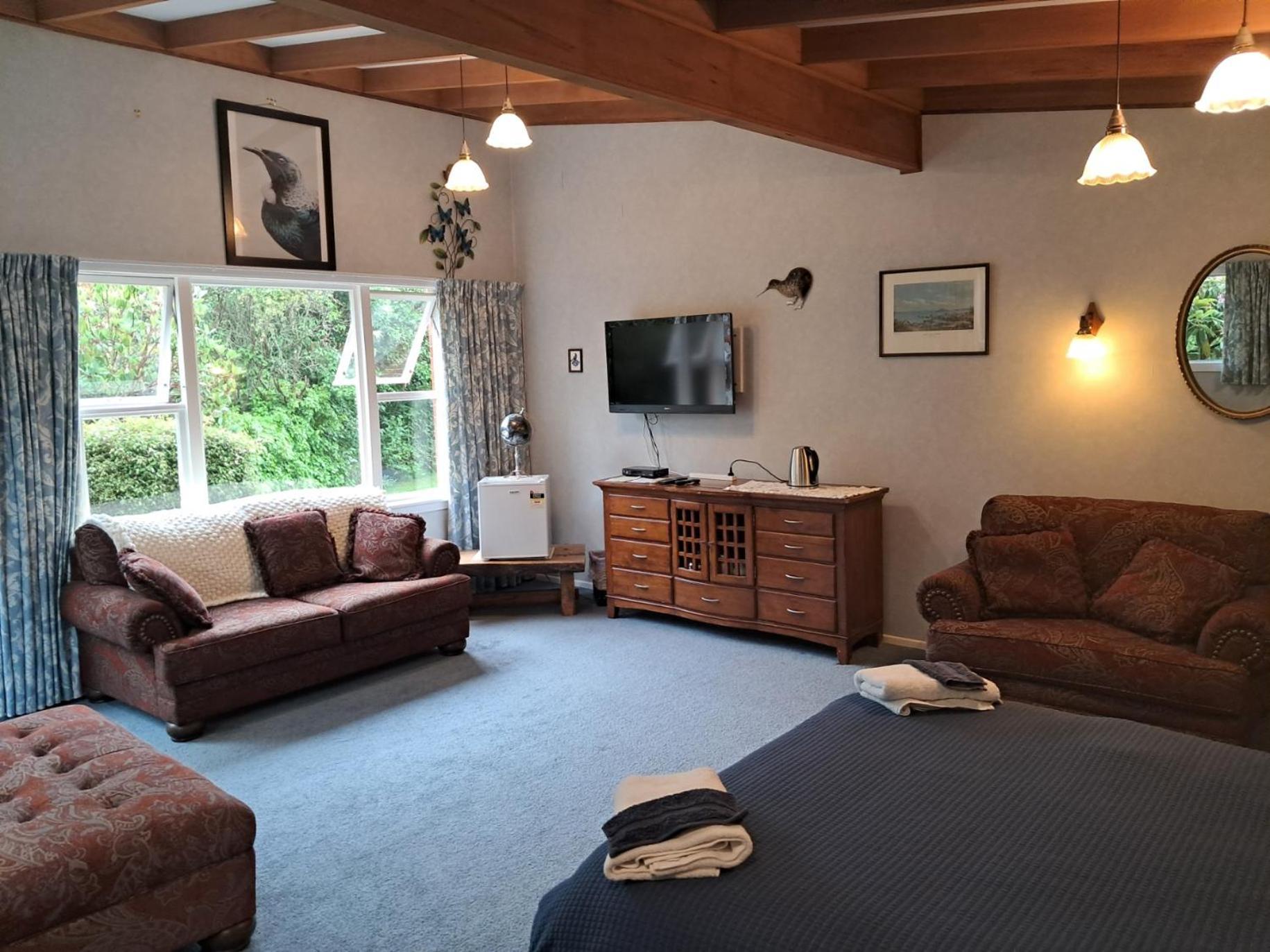 Niloc Bed & Breakfast Waimate Exterior photo