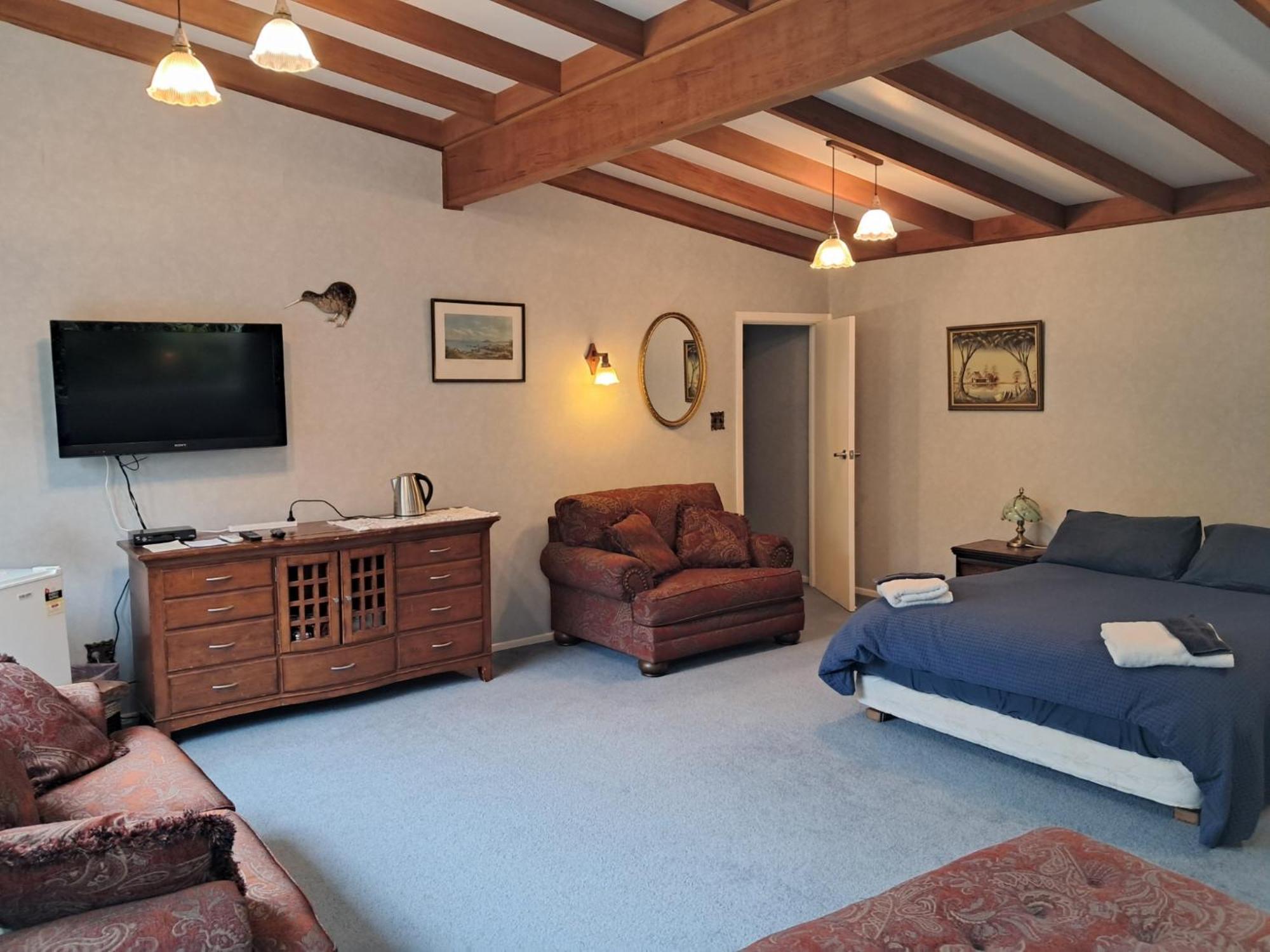 Niloc Bed & Breakfast Waimate Exterior photo